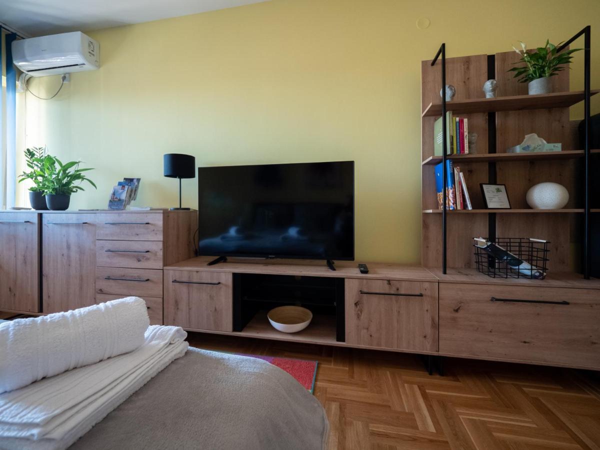 Green Apple Apartment Subotica Eksteriør billede